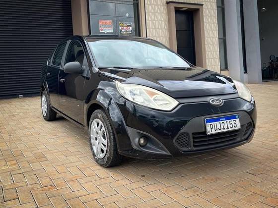 FORD FIESTA 1.6 ROCAM SE 8V FLEX 4P MANUAL FORD FIESTA 1.6 ROCAM SE 8V FLEX 4P MANUAL